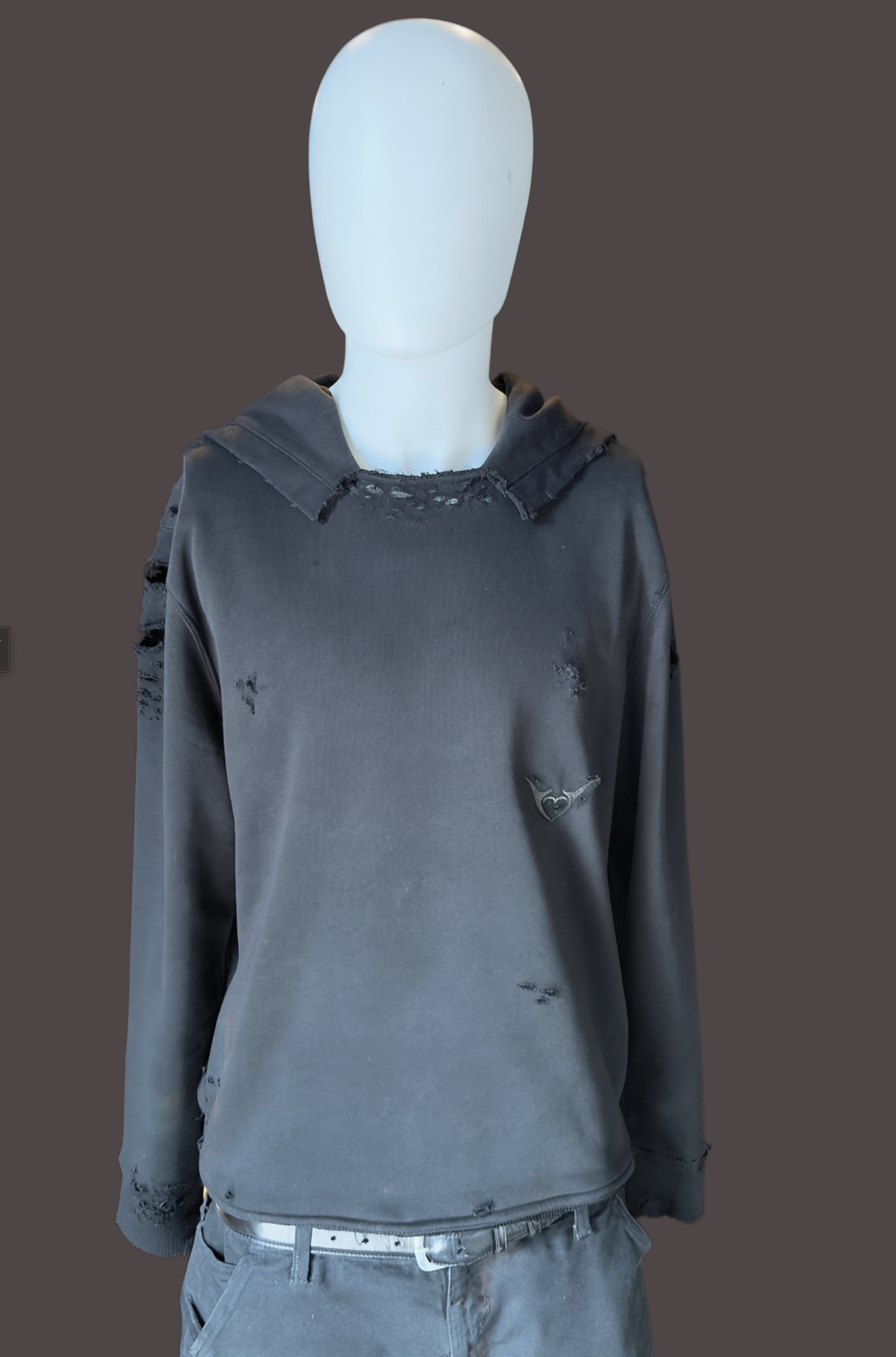 LIMITED VINTAGE SWEATSHIRT