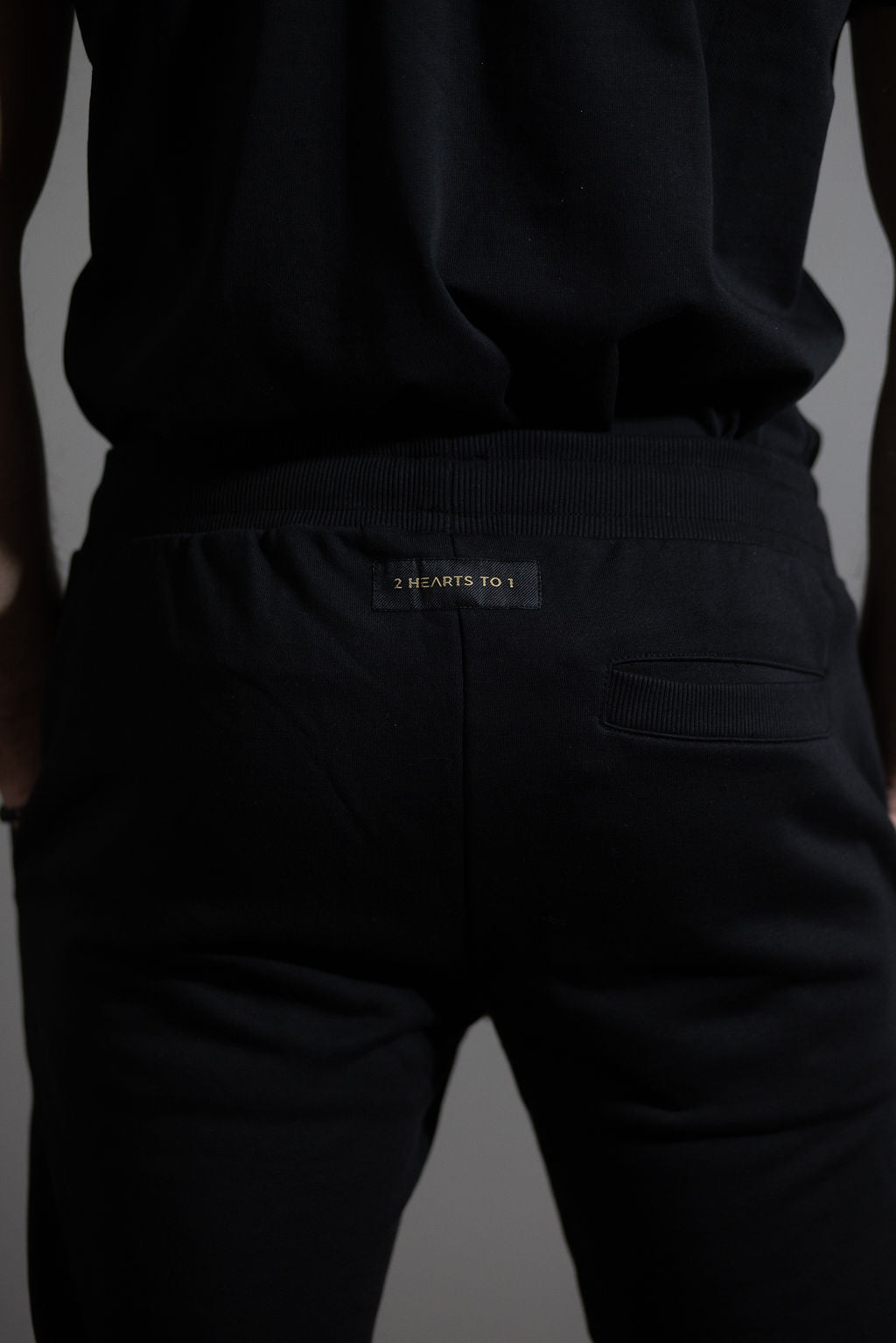 Paris Sweatpants/Dark Love